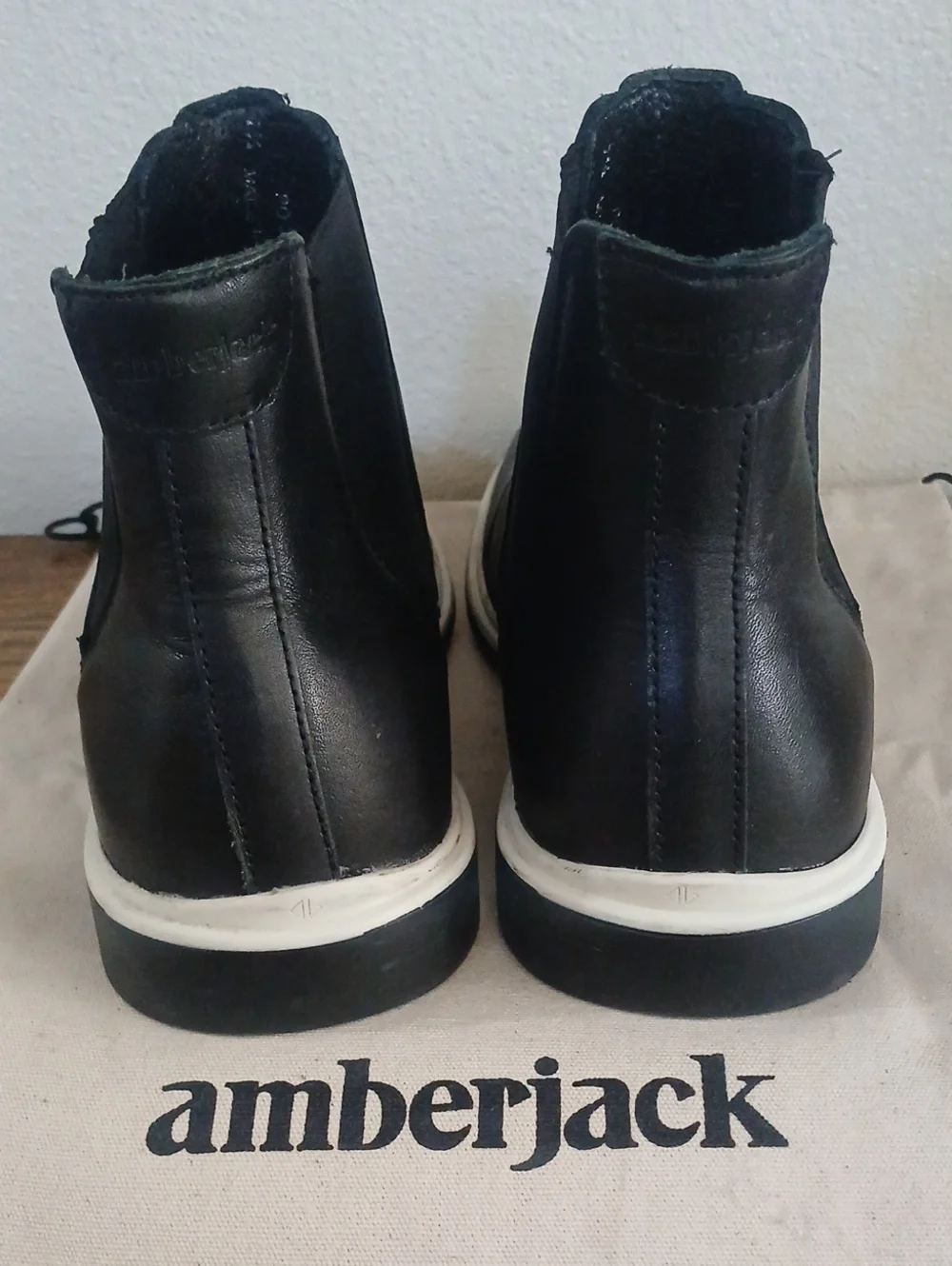Men's Black Amberjack The Chelsea Boots
